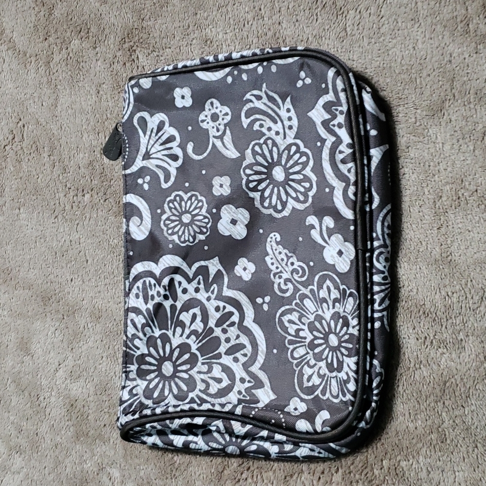 thirty one Makeup bag